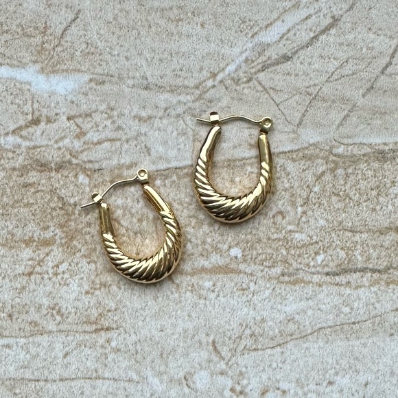 Fashion Earrings Jewelry Gold New - Picture 2 of 7